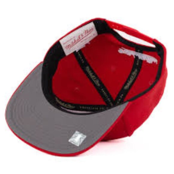 NBA:  Chicago Bulls Cap - red - Picture 3 of 4